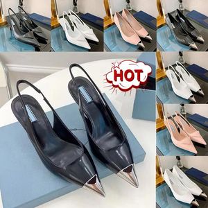 Designer Sandales à Talons Hauts Chaussures Simples P Triangle 35mm 75mm Chaton Talons Sandale pour Femmes Noir Blanc Rose Bleu Pointu Chaussures de Mariage avec Sac à Poussière 35-40