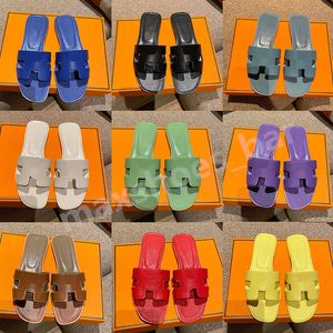 Designer sandales dames pantoufles été chaussures en cuir plat mode plage femmes luxe pantoufles lettre glisser Taille 35-42 grande taille M86