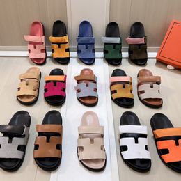 Sandalias de diseñador zapatillas Chipre hombres para mujer lienzo azul de cuero fucsia naranja pisos de gamuza negra toboganes de verano