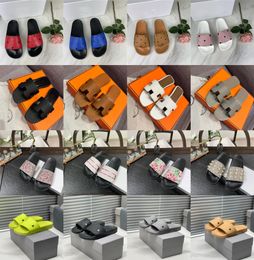 2024 Paris Men Mujeres zapatillas Flojas en el hogar Impresión de geranium Negro Ba Sandalias Sandalias Flip Flip Flip Sandales de lujo Sandales Slipper de verano con caja