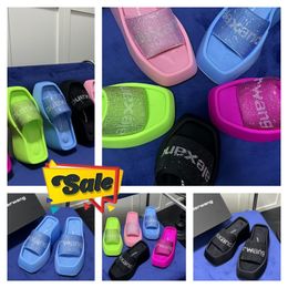 Designer sandalen slippers