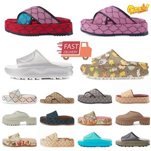 Sandalias de diseñador Zapatillas Hombres Mujeres Zapatos Rojo Rosa Azul Bordado superior Multicolor Lunares Raya Suela gruesa Delicada Moda