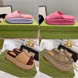 Envío gratis Sandalias de diseñador Zapatillas Verano Hombres Mujeres Zapatos Flora Diapositivas en sandalias de cuero negro tamaño fghf 36-44