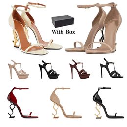 Designer Sandalen Sneakers Opyum Pumps Dames kledingschoenen Stiletto Hoge hak Black naakt Hot Red Brown Luxurys Designers Sandelplatform Discount