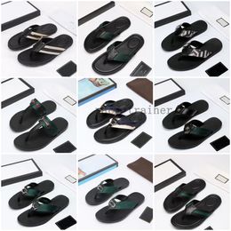 Sandales de créateurs Été Luxe Classique Hommes Pantoufles En Caoutchouc Bas Plage Diapositives Lettre Plat Pantoufle Chaussures De Créateur Gear Bottoms Flip Flopsfashion causal 3.20 00