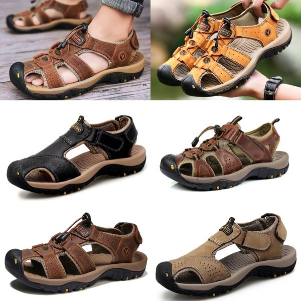 Sandalias de diseñador Sandalias de mujer de alta calidad Comemore Dad Shoes Summer Beach Hebilla Correa Soft Chunky Heel Sports Mujer Zapatos planos
