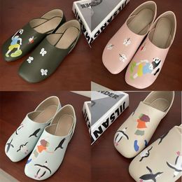 Designer sandals pantoufles en cuir jouet mots pour femmes Sunfujita Toe Toe Summer Beach Shoes With Box 555