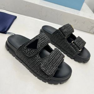 Designer Sandalen Woman Crochet Slides Black Platform Slippers Wedges Platform Slipper Summer Flat Banden Maat 35-41