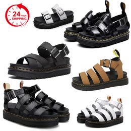 Gratis verzending designer sandalen vrouwen mannen gliders schuifregelaars drievoudige zwart witte octrooi lederen glijbanen heren buiten sandaalschoenen