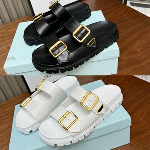 Designer Sandals Femmes Plate-forme glissements de glissières en cuir nappa rembourrées Sandale de boucle d'été de luxe