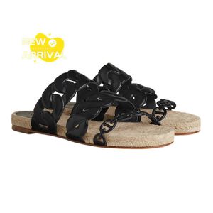 Sandalias de diseñador Sandalias para mujeres zapatillas de verano Sandalias de viaje Sandalias de cuero Zapatillas de cuero de moda de lujo