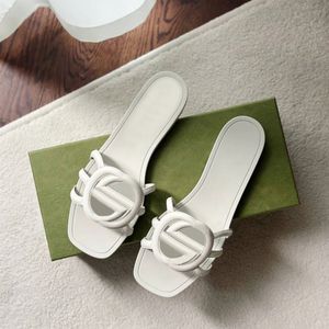 Sandalias de diseñador, zapatillas para mujeres, zapatillas de goma, gelatina de playa plana para mujeres, mulas de otoño de verano naranja, sandalias de lujo impermeables al aire libre, AAAAA+