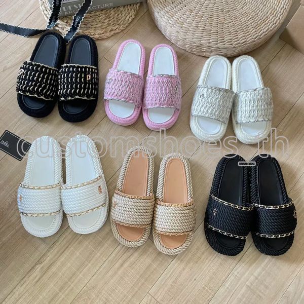 Sandalias de diseñador Zapatillas de mujer Plataforma trenzada Zapatilla elegante Moda Clásicos Sandalia Sandalia de goma plana Verano Playa Diapositivas Chanclas para mujer