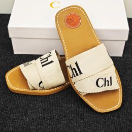 Sandalias de diseñador Zapatillas Woody Marca de lujo Lienzo Cuadrado Zapatillas de mula de fondo plano Cordón multicolor Zapatillas de lona con letras Marca de lujo Chl01 Sandles Tamaño 35-41