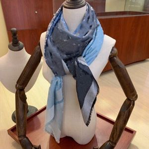 Écharoupe de créateur Écharpes en laine de cachemire classique Woemon Scarps Fashion Swarves SHAWLS TAILLE 140X140CM SANS BOX