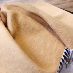 Designer-Schal für Herren und Damen, klassischer Baumwoll-Kaschmir-Schal, luxuriös, hochwertige Brief-Blumen-Decke, Herbst-Winter-Schal, Größe 65 x 180 cm
