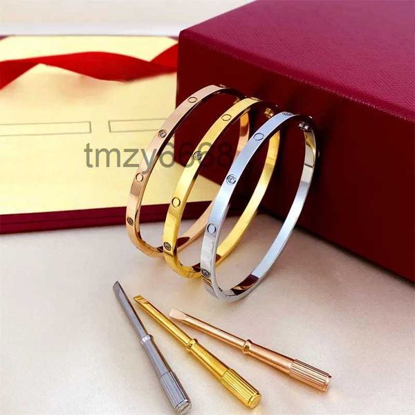 Diseñador Tornillo Pulsera Moda Joyería de lujo Brazaletes Brazaletes 18k Oro rosa Plata Titanio Acero Diamante Brazaletes Clavo para hombres Mujeres 15 cm-22 cm 6U36