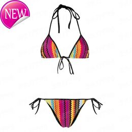 Designer Sexy Bikini Sets 2024 Nieuw mode Geometrisch patroon Women S Beach Push Up Ladies Swimsuit Vacation Style Bathing Suits Underwear