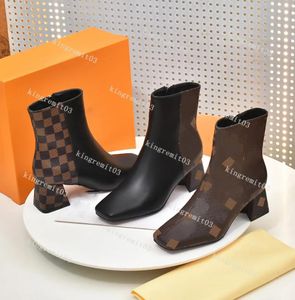 Botas Shake de diseñador, botines de mujer de cuero genuino, botines cuadrados gruesos de tacón alto, botines elegantes de charol, zapatos de tacón medio estampados