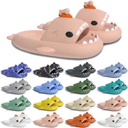 Vente promotionnelle et livraison gratuite Designer Shark One Slides Sandal Slipper Sliders pour hommes Femmes GAI Pantoufle Mules Hommes Femmes Pantoufles Formateurs Tongs Sandles Color30