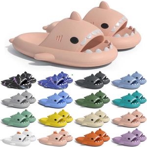 Livraison gratuite Designer Shark Slides One Sandal Slipper pour GAI Sandales Pantoufle Mules Hommes Femmes Pantoufles Formateurs Tongs Sandles Color27 sport