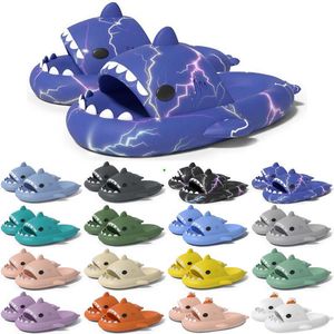 Livraison gratuite Designer Shark Slides One Sandal Pantoufle pour hommes Femmes GAI Sandales Pantoufle Mules Hommes Femmes Pantoufles Formateurs Tongs Sandles Color35