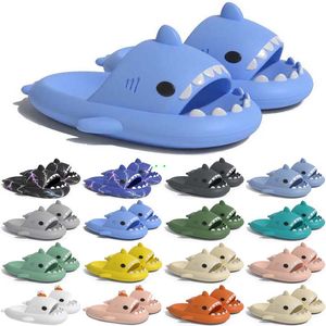 Envío gratis Diseñador tiburón diapositivas sandalia GAI deslizadores deslizadores para hombres mujeres sandalias diapositivas pantoufle mulas para hombre para mujer zapatillas entrenadores sandalias color40