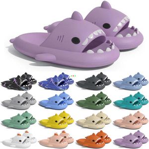 Gratis verzending Designer shark slides sandaal GAI slipper sliders voor mannen vrouwen sandalen slide pantoufle muilezels heren dames slippers trainers sandles color140