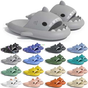 Gratis verzending Designer shark slides sandaal GAI slipper sliders voor mannen vrouwen sandalen slide pantoufle muilezels heren dames slippers trainers sandles color184