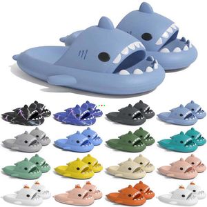 Gratis verzending Designer shark slides sandaal GAI slipper sliders voor mannen vrouwen sandalen slide pantoufle muilezels heren dames slippers trainers sandles color214