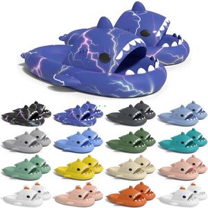 Gratis verzending Designer shark slides sandaal GAI slipper sliders voor mannen vrouwen sandalen slide pantoufle muilezels heren dames slippers trainers sandles color67