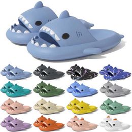 Livraison Gratuite Designer Shark Diapositives Sandale Pantoufles Sliders pour Hommes Femmes Sandales Slide Pantoufle Mules Hommes Femmes Pantoufles Formateurs Tongs Sandles Color55