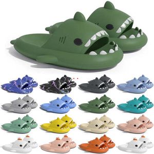Livraison Gratuite Designer Shark Diapositives Sandale Pantoufles Sliders pour Hommes Femmes Sandales Slide Pantoufle Mules Hommes Pantoufles Formateurs Tongs Sandles Color81