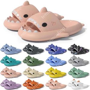 Livraison Gratuite Designer Shark Diapositives Sandale Pantoufles Sliders pour Hommes Femmes Sandales Slide Pantoufle Mules Hommes Femmes Pantoufles Formateurs Tongs Sandles Color46