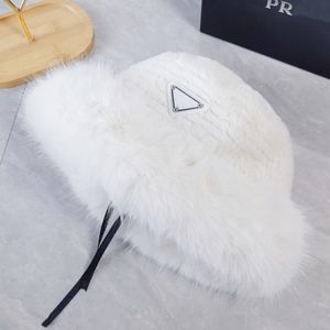 Ontwerper Sherpa Bucket Hats Winter Pluche Fuzzy emmer hoed Faux bont Shearling randkap harige en warme unisex trending teddy -stijl