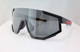 Lunettes de soleil Shield de styliste pour femmes et hommes, grandes lunettes de soleil actives enveloppantes SPS04W, style généreux et avant-gardiste, lunettes de protection UV400 en plein airADXC
