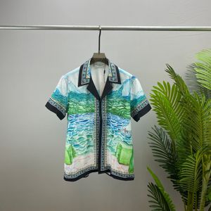 Camisa de diseñador 24ss Camisas con botones para hombre Camisa de bolos con estampado Hawaii Camisas casuales florales Hombres Slim Fit Vestido de manga corta Camiseta hawaiana M-3XL 99