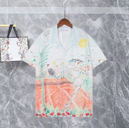 Chemise de créateurs chemise boutonuse de chemise de bowling imprimée fleur hawaïenne chemise de soie décontractée pour hommes mince robe à manches