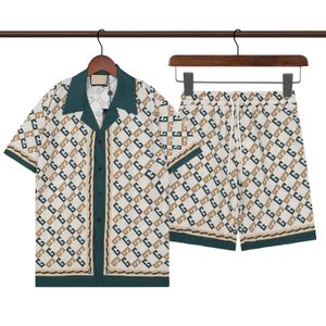 Camisas de diseñador Camisas para hombre Carta de moda Camisa de bolos de seda Camisas casuales Hombres Slim Fit Camisa de vestir de manga corta