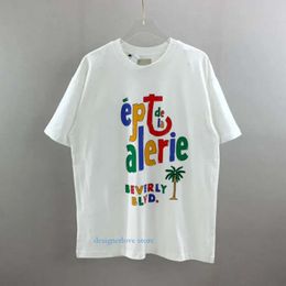 Ontwerper Shirts Summer USA Mode kleurrijke letters print t shirt mannen vrouwen kokosboom tee straat casual katoenen t -shirt man outfits