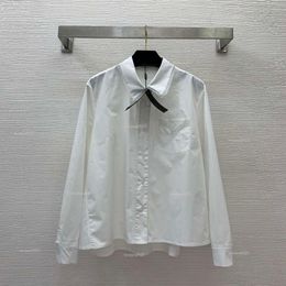 Designer shirts vrouwen blouses merk met lange mouwen vrouwelijk base shirt letter logo knop met lange mouwen raap shirt blouse april 03
