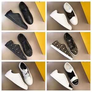 HQ38 Slipon Sneakers avec bracelets élastiques sillonnants Men Chaussures Flux Match Blanc Blanc en cuir en cuir marron Brown Tech Tabinet Lowtops Shoe Laceup Italie Trai Xutx