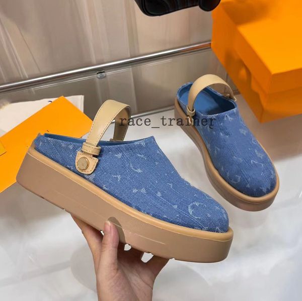 Chaussures de créateurs Aspen Plate-forme Sabots Pantoufles De Luxe Fourrure Femmes Slide Fluffy Peluche Plat Confort Sabots Mules Plat Chaud Casual Sandale D'hiver 3.7 07