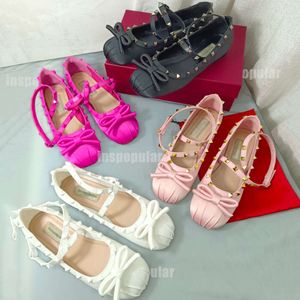 Zapatillas de ballet con tachuelas para mujer Mocasines de diseñador Remaches Zapatos casuales Bailarina San Valentín Resbalón en zapatos de vestir de lujo Mary Jane Calidad superior Verano para mujer Tamaño EUR 35-40