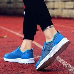 Designerschoenen Vrijetijdsschoenen Sneakers Hardloopschoenen Wandelen buiten Ademend Diepzeenet Wit Zwart blauw lichtblauw