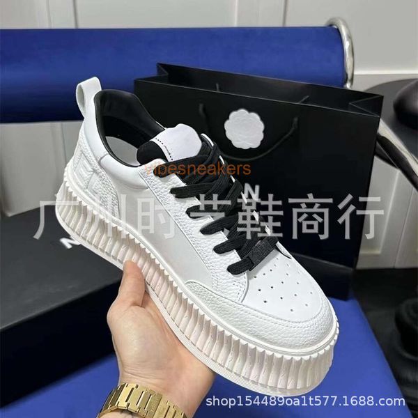 chaussures de créateurs chaneles sneaker petit panda chaussures biscuit chaussures biscuit femme épaisse semelles matsutake semelles