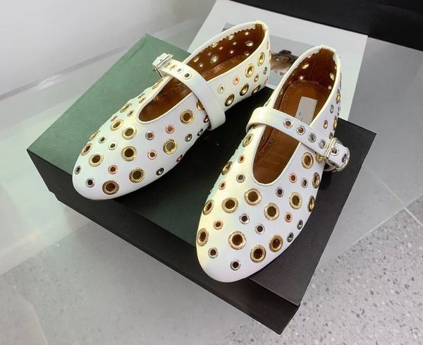 zapatos de diseño de diseñador de moda sandalia de sandalia de sandalia de sandalia para mujeres zapatos de ballet genuino tamaño de cuero de vaca35 a 41 colores blanco negro entrega de entrega rápida precio al por mayor