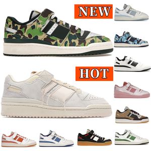 Forum de chaussures de designer 84 Chaussures décontractées hommes Femmes baskets Femmes en daim bas Les baskets en cuir bleu camo camouflage orbit