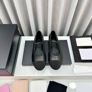 Chaussures de créateurs en cuir authentique Paris Luxury Marque Ballet noir