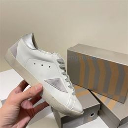 Designer schoenen Golden Women Super Star Brand Men Nieuwe release Italië Sneakers pailletten klassiek White Do Old Dirty Casual Shoe Lace Up Woman Man 36-46 W2